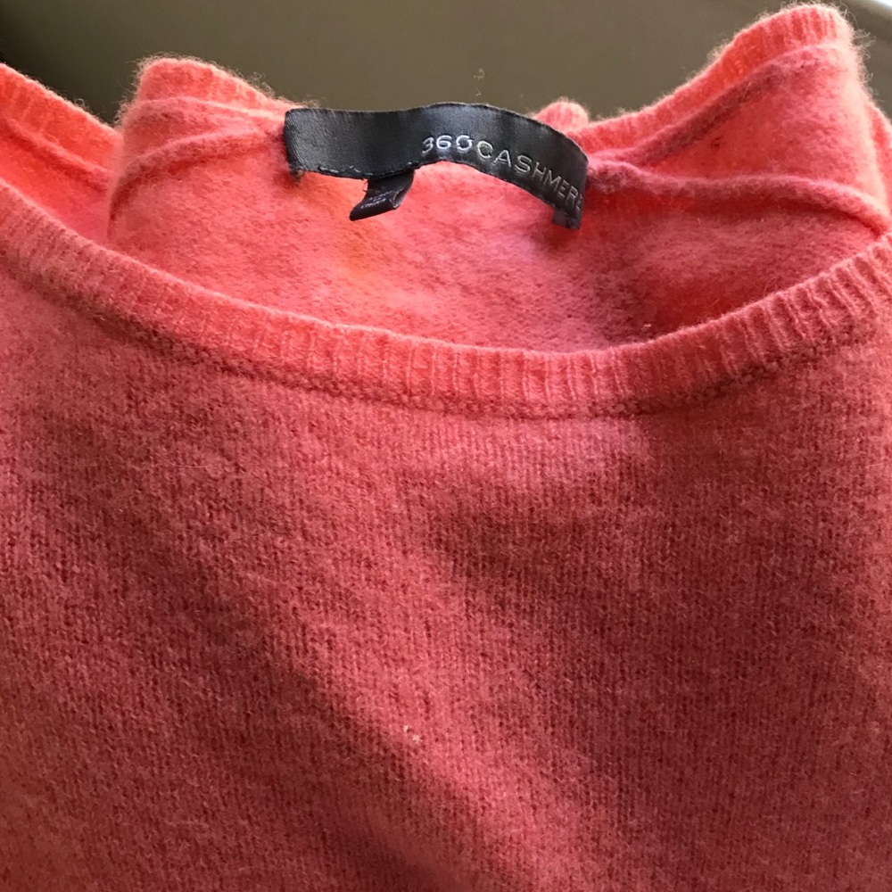 360 Cashmere peach sweater